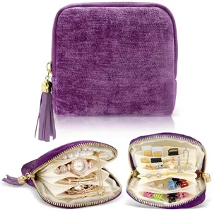 Portable storage bag, tassel zipper velvet jewelry pouch, 5 compartments for storing rings, earrings, necklaces, etc. Mother's Day gift.