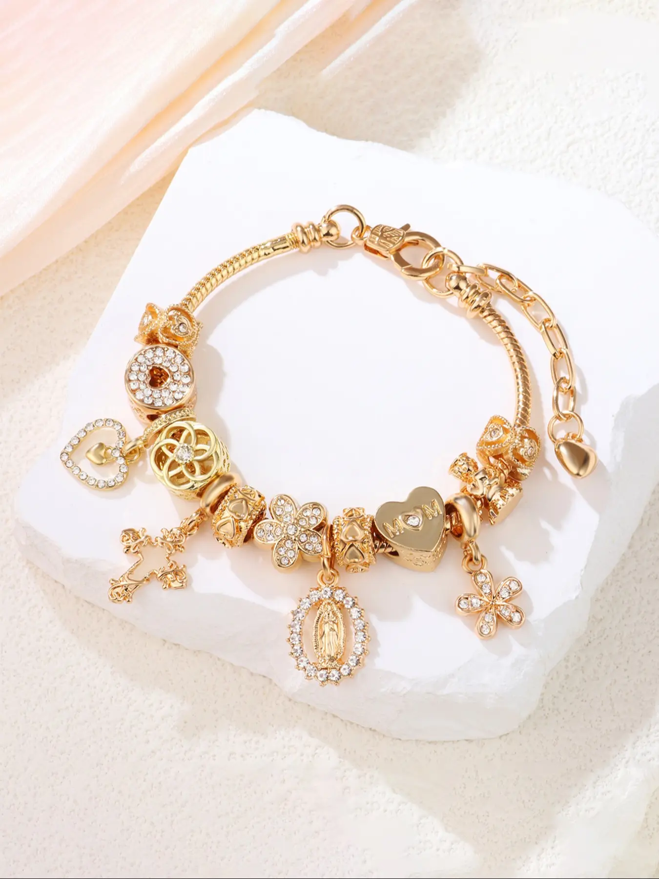 Y2K Cross Heart Virgin Mary Pendant Bracelet, Rhinestone Star Charm, Fashionable Gift Jewelry, Simple and Stylish Hand Accessory