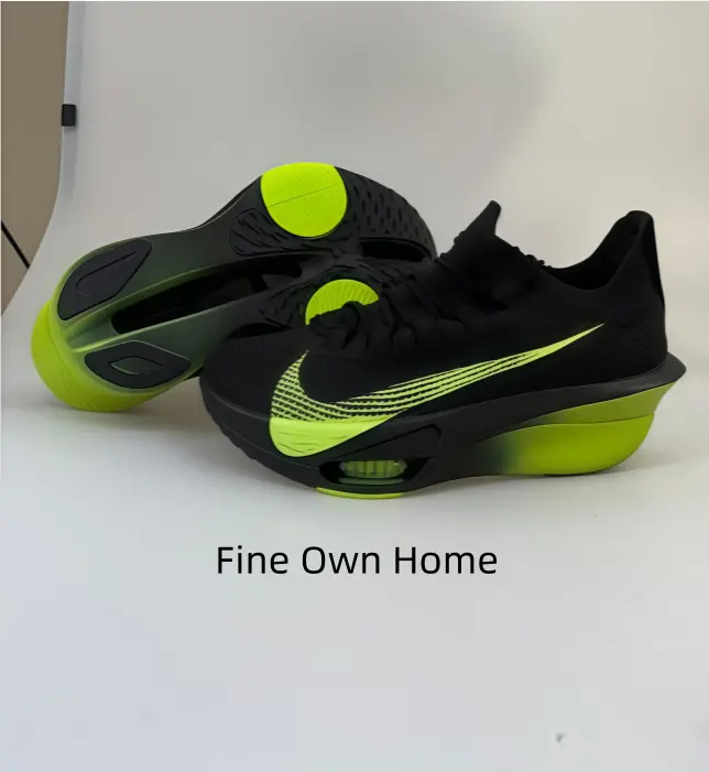 Pro Runner’s Choice – Low-Profile Design with High-Rebound Midsole for Efficiency