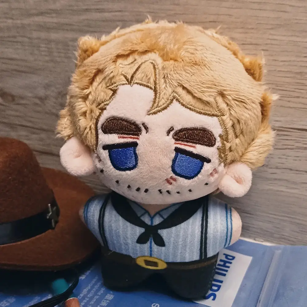 Game Red Dead Redemption 2 Arthur Morgan Cosplay Doll Cotton Doll Keychain Plush Stuffed Backpack Decoration Halloween Prop