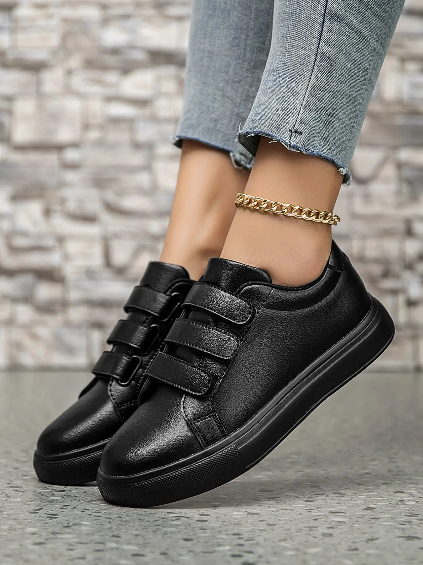 Women's Velcro Slip-On Neutral Casual Trainer Sneakers, Sneaker Flats, Trendy Trainers, Sports Shoes, Walking Shoes, PU Leather Easy Care, Three-Row Velcro Design, Flat Sole Comfortable Shoes for Work and Outdoor Activities
