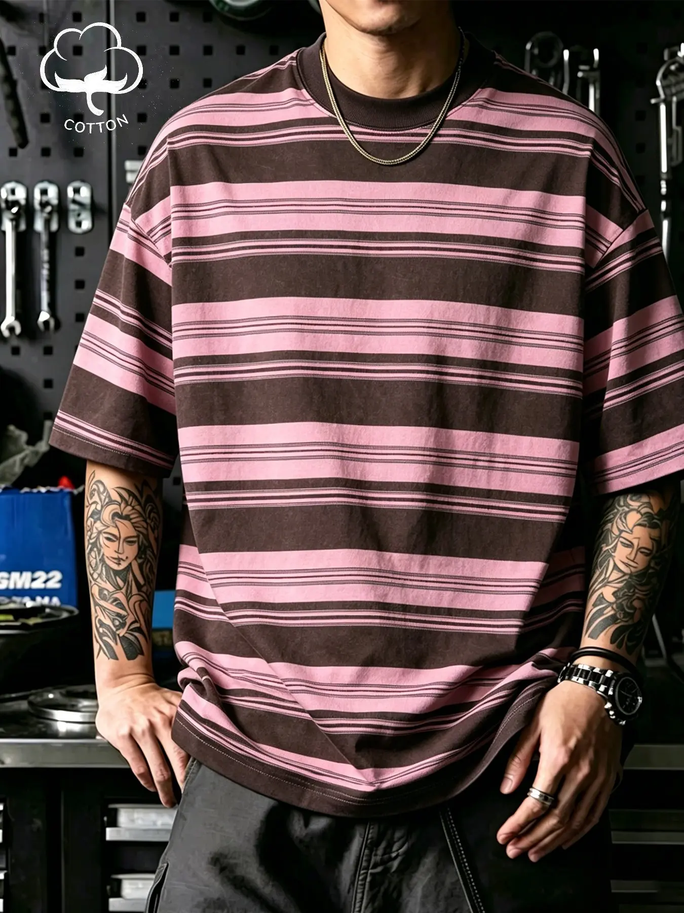 Unisex style, Casual, Tropical, streetwear-inspired American retro Vintage distressed striped round neck T-shirt, Heavyweight cotton, short sleeves, relaxed shoulder design, oversized, loose, Baggy fit, versatile for summer wear