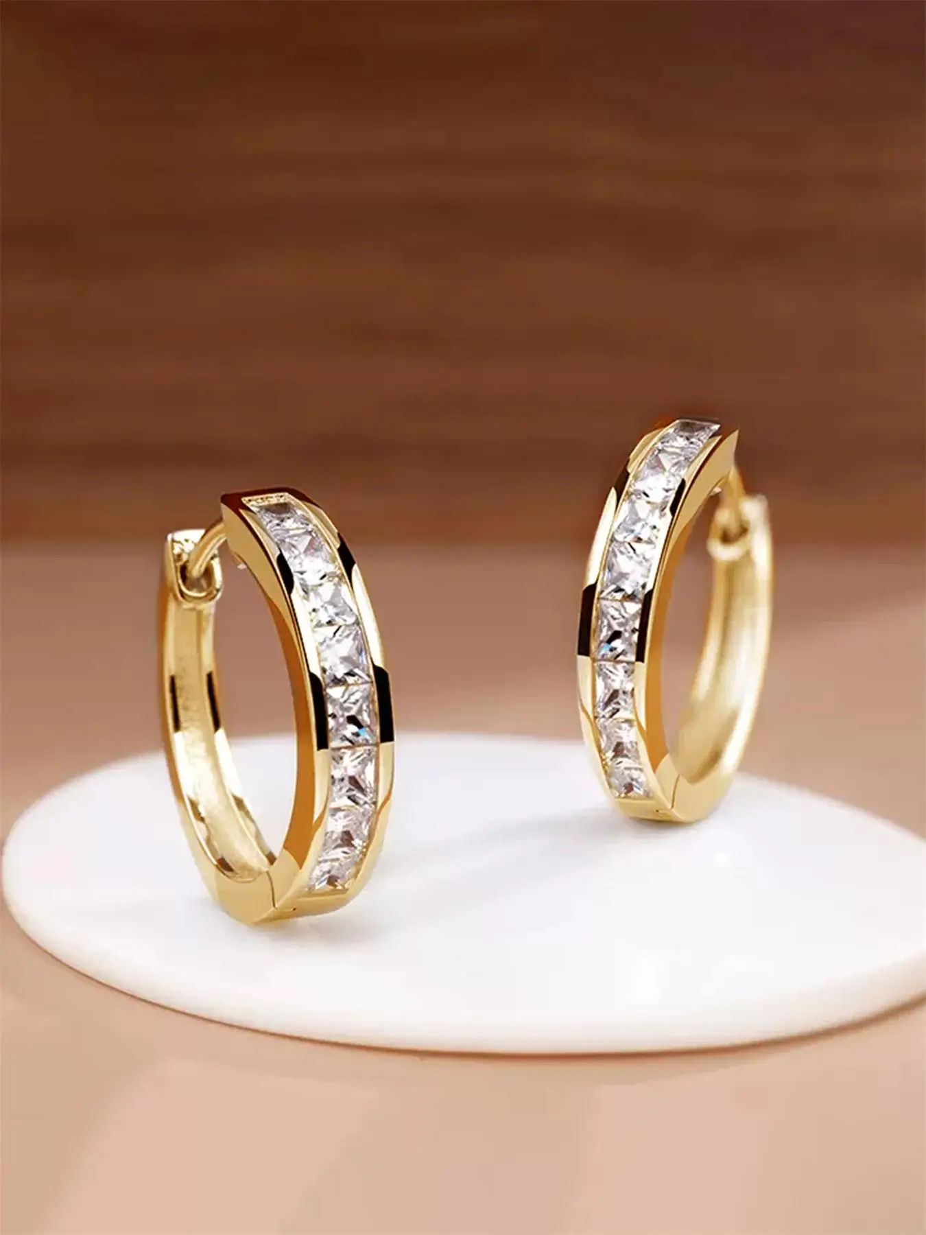 Fashionable Artificial Zircon Decorated Hoop Earrings, Fashion Jewelry for Party, Daily Clothing Decor, Trendy All-match & Exquisite Jewelry for Birth