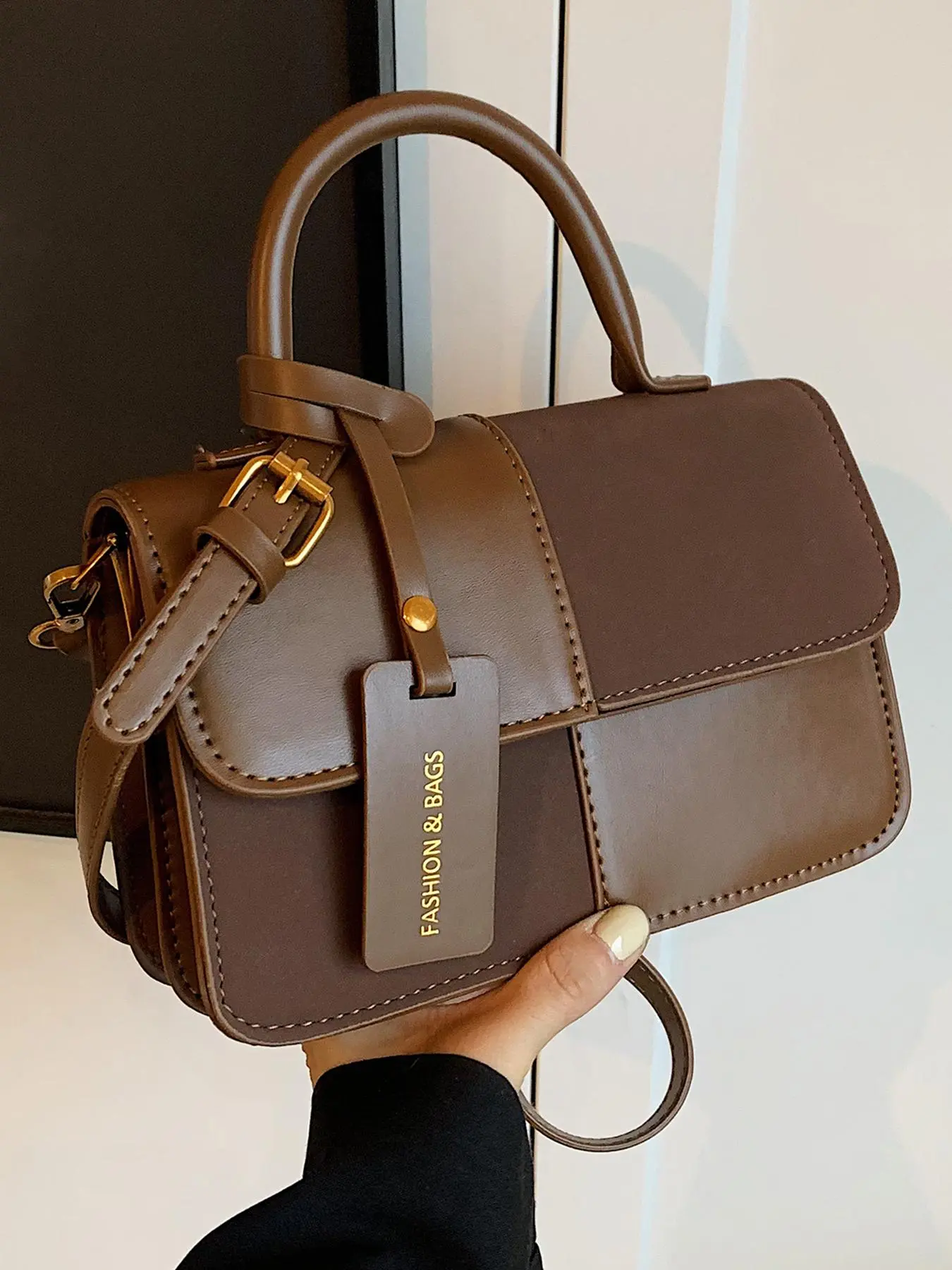 Women's Simple Personalized Retro Square Flap Bag, Fashionable Casual Versatile Trendy Shoulder Crossbody Bag, Perfect for Office, University, Travel and Outings