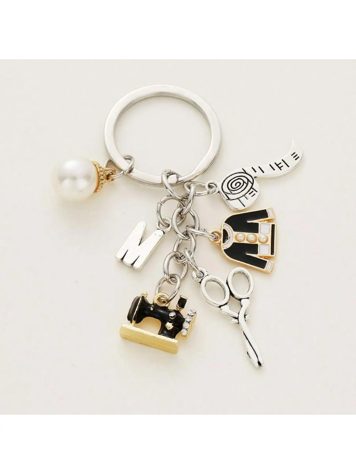 Fashion Accessory Creative Clothing Designer Backpack Charm, Sewing Theme Gift Keychain - Sewing Machine, Clothes, Tailor Keychain Bag Accessories Lanyards With Id Holder Car Accessories Bag Charms Gifts For Mother, Father, Graduation, And Teacher