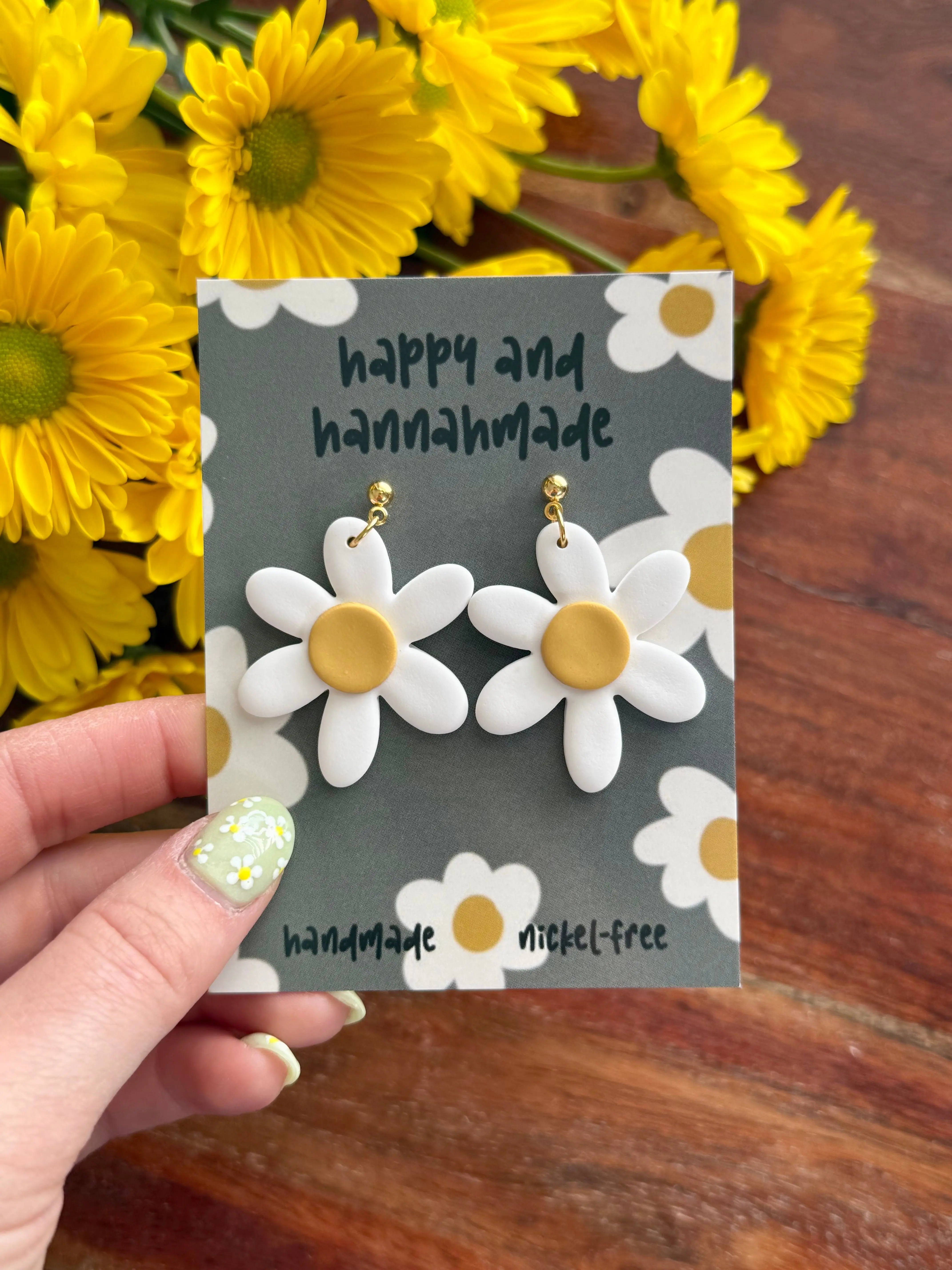 Lazy Daisy Dangles