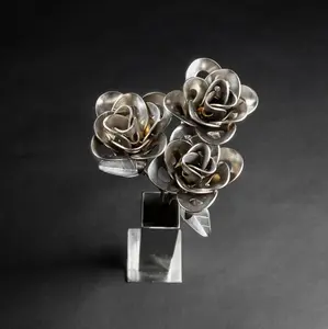 Three Metal Roses and Vase, Metal Roses and Vase, Steampunk Roses Centerpiece, Welded Roses.