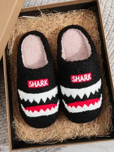 Shark Plush Slippers, Creative Embroidered Vintage Simple Home Shoes, Unisex Indoor Outdoor Warm Slip-On Non-Slip Boots, Warm House Slippers