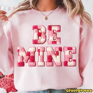 [Printed Faux Yarn] Be Mine Sweatshirt/Hoodie/Tshirt, Pink Red Checkered Fuzzy Letter Graphic, Cute Valentine’s Day Love Shirt, Romantic Couple Gift Idea, For Men and For Women