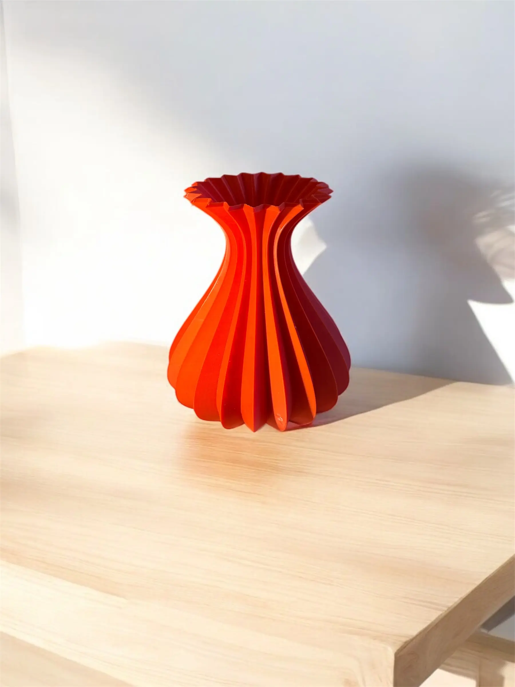 Umbaji by KW Wave Vase - Red 3D Printed Eco-Friendly Home Office Decor with Durable Lightweight Design for Fresh Flowers