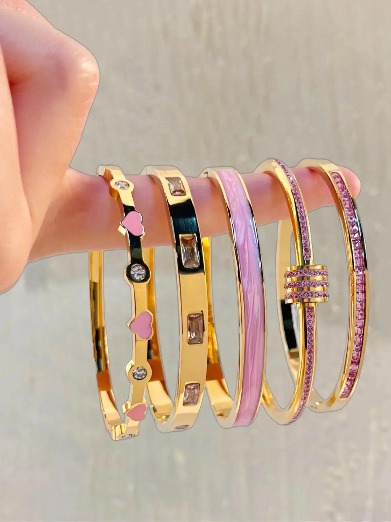 Elegant Fashion Bangle Bracelet Set, Stainless Steel Fashionable Eternal Lightweight Bangle, Very Suitable for Parties, Gatherings and Birthday Gifts