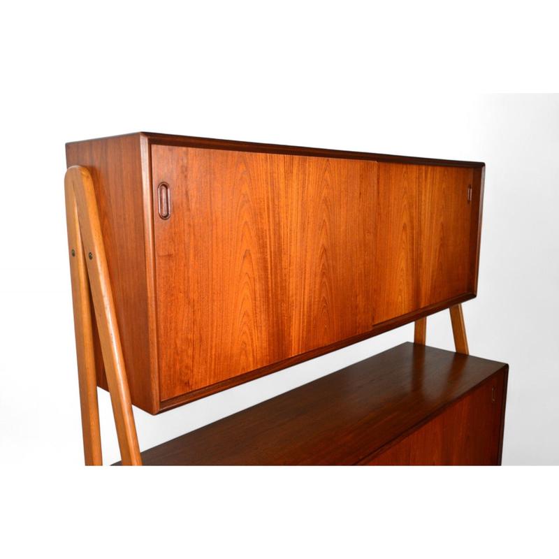 DOUBLE TIER DANISH MID CENTURY CREDENZA IN TEAK + OAK