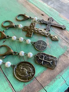 Bronze Purse Blessings - Elegant Design for Everyday Use, Lightweight and Portable, Ideal for Travel and Casual Outings