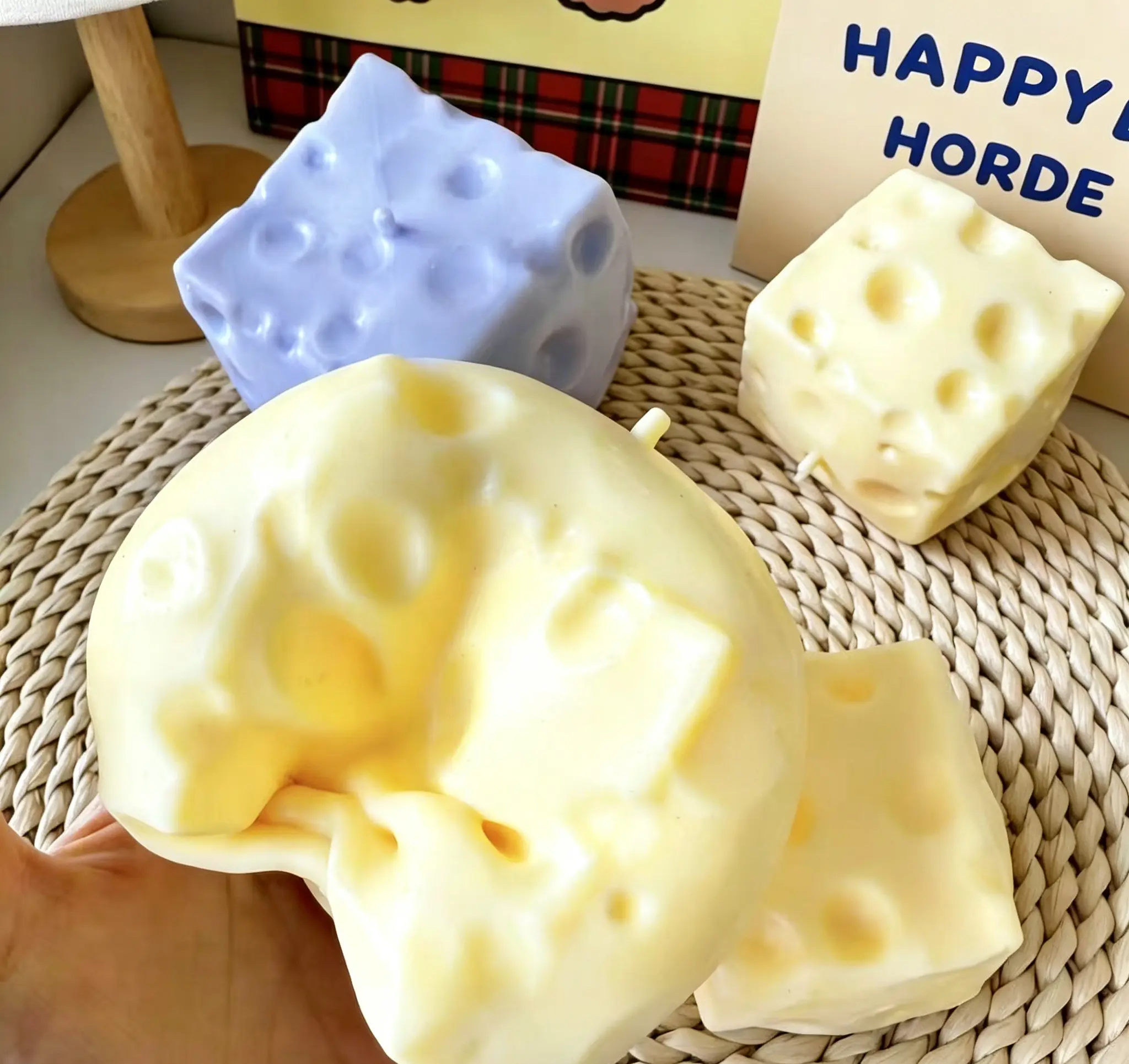 7cm Cheese Squishy Vaseline Filled Fidget Toy, Soft Squeeze Sensory Decompression Toy, Trendy Hobby Stress Relief Hand Play Toy for Kids Adults Party Leisure Collection Anxiety Reducing Ball