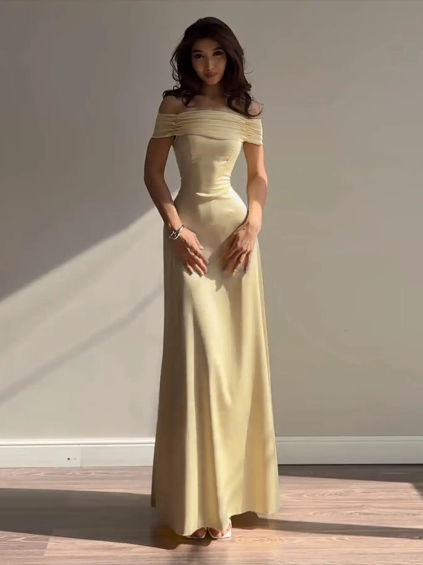 One Shoulder Satin A-Line Slim Dress with Bow Tie, Elegant Formal Wear Evening  Gown, Perfect for Parties and Special Occasions - TikTok Shop