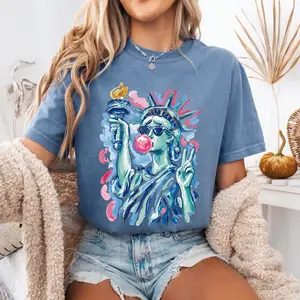 Comfort Colors Preppy Statue of Liberty Blowing Bubble Gum T-Shirt, 4th of July Independence Day Tee, USA 250th Anniversary Shirt, Patriotic Graphic Tee
