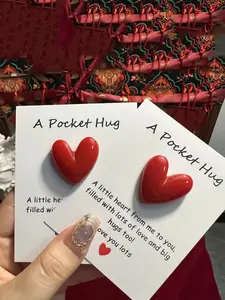 2pcs Mini Heart Pocket Hugs, Decorative Resin Love Tokens, Encouragement Gift, with Encouragement Cards for Family, Friends, and Loved Ones, for Special Occasions, Party Favor, Double-Sided Pocket Hugs for Valentine'S Day, Christmas, Thanksgiving