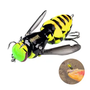 Realistic Topwater Wasp Crawling Fishing Lures Insect Design Noisy Splash Action Floating for Bass and Trout Fishing Anglers, Christmas gift