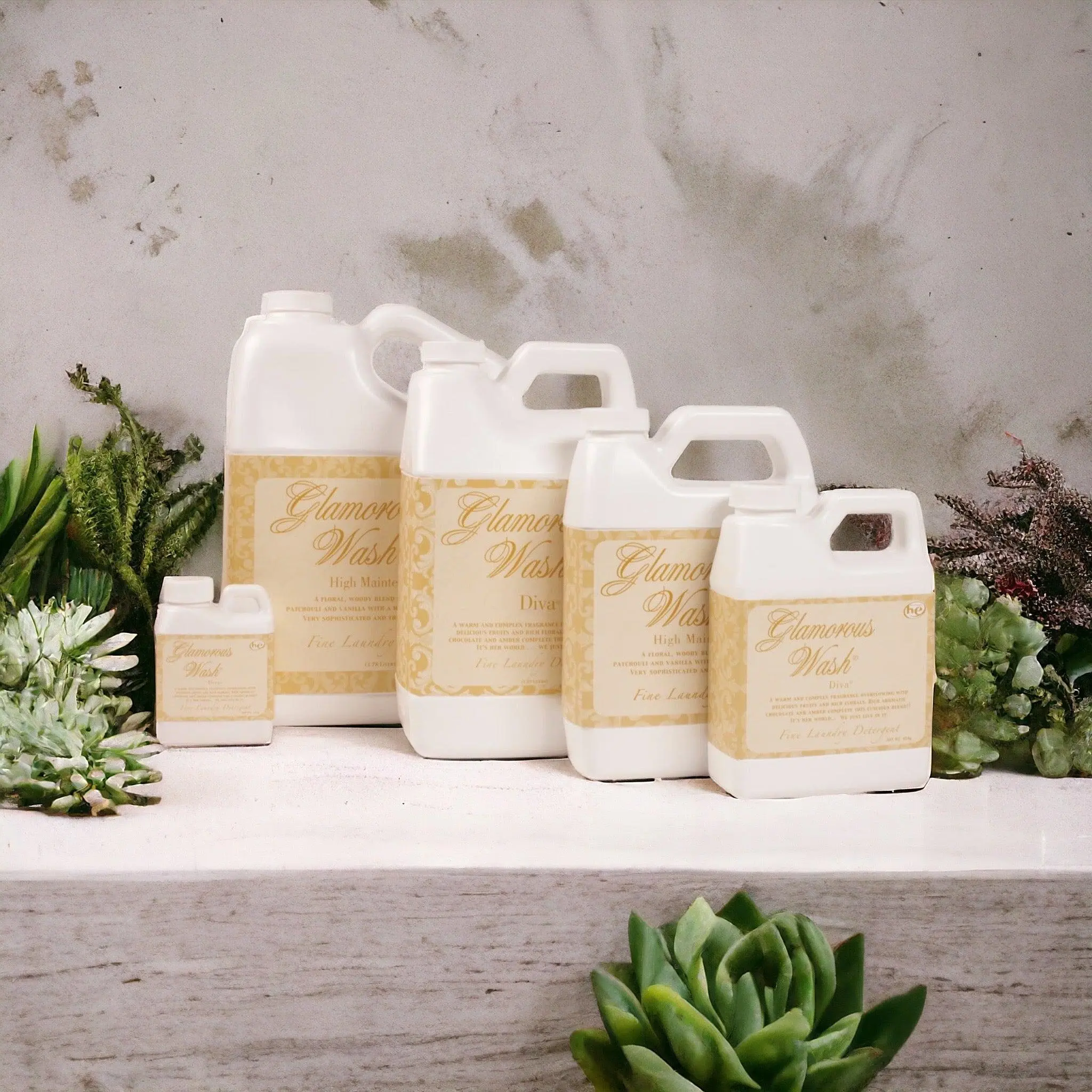 Tyler Candles-1/2 Gallon Glamorous Wash