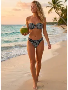 Women's & Striped Bandeau Bikini Set, High Waist Shorts, Sexy Sleeveless Design, Perfect for Beach and Pool, All Seasons