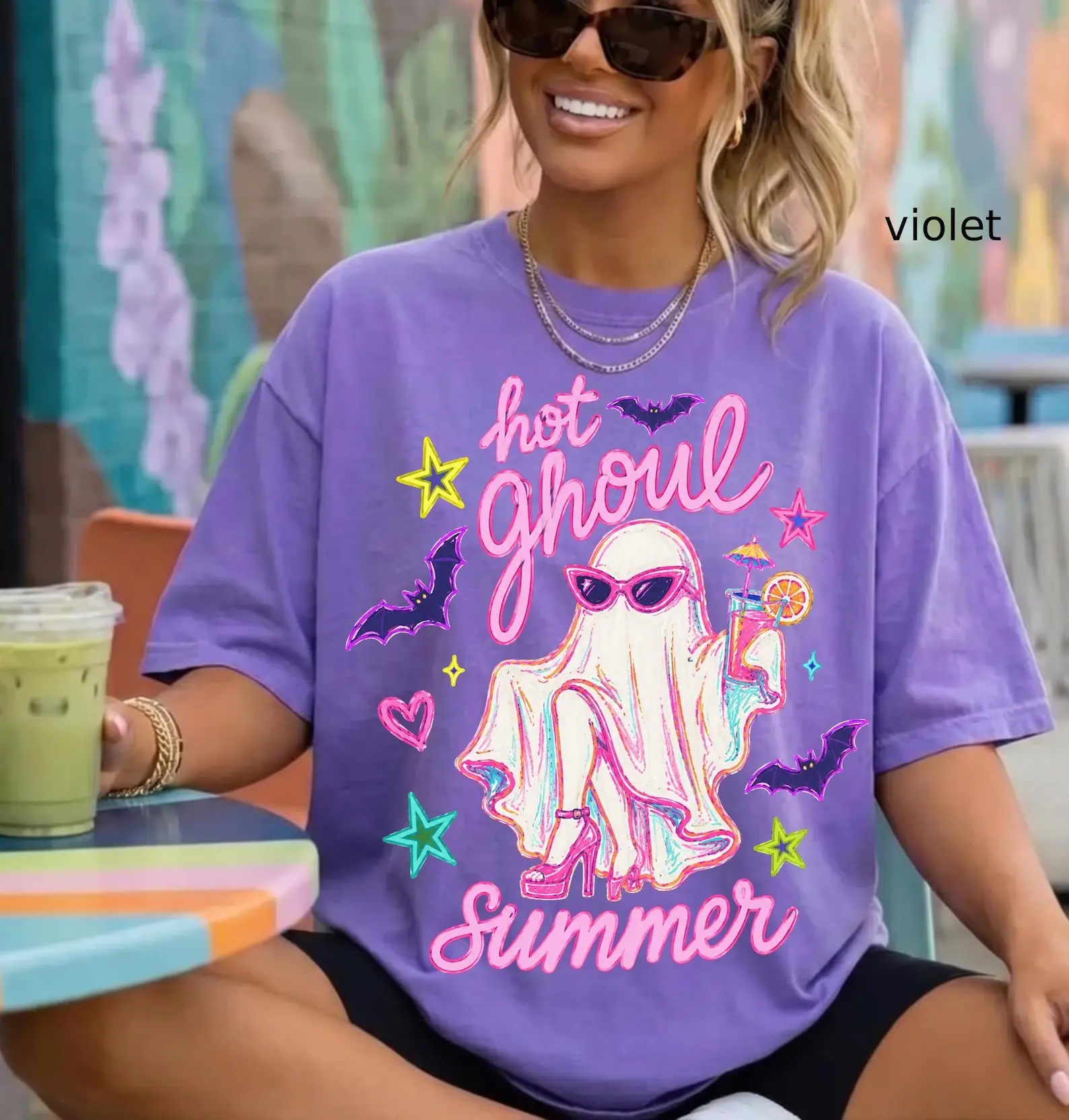 Comfort Colors Hot Ghoul Summer Shirt, Spooky Halloween T-shirt, Summerween Girl Tee, Funny Ghost Halloween Cocktail