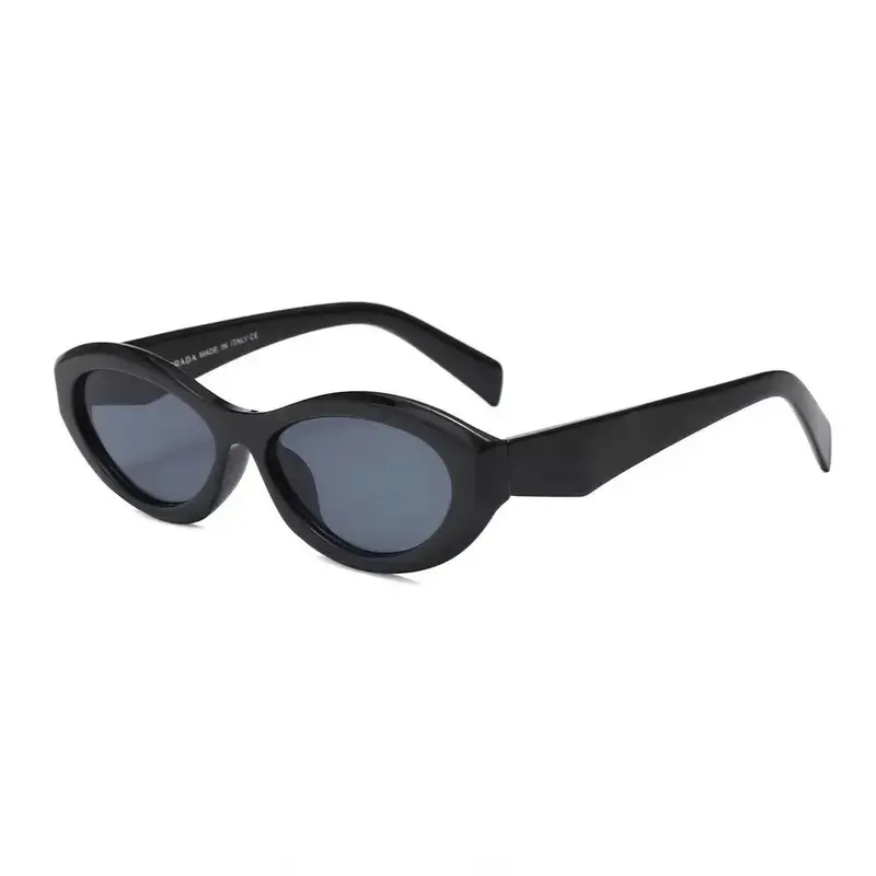 Women's Retro Oval Cat-Eye Sunglasses, Black Thick Frame, UV400 Protection Dark Lenses, Y2K Fashion Shades, Trendy Small Frame Outdoor Driving Beach Eyewear