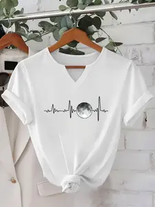 Women's V Neck Short Sleeve T-Shirt Top, Geometric Print, Loose-Fitting, Casual, Breathable Comfort, Ideal for Spring Summer