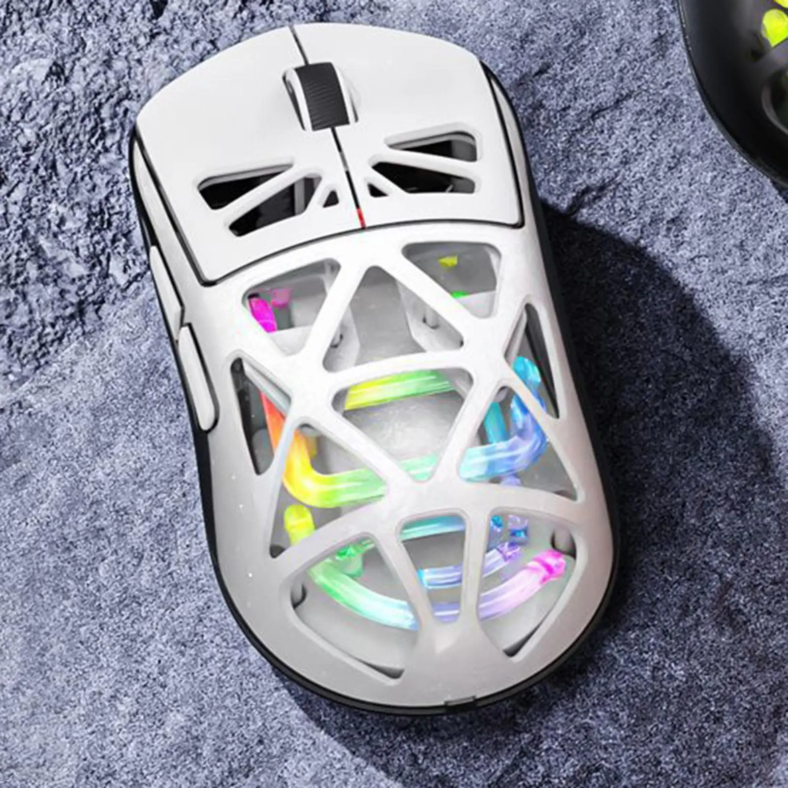 M7 gaming mouse, 4800DPI three-mode mouse, lightweight Bluetooth/2.4G wireless/wired gaming mouse, white M7 gaming mouse, 4800DPI three-mode mouse, lightweight Bluetooth/2.4G wireless/wired gaming mouse, white