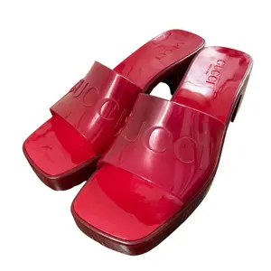 Pre-owned GUCCI Rubber Small Leather Goods Sandals