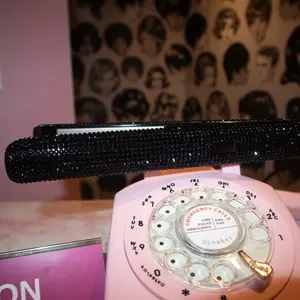 BOUGHETTO 480 Degree 1 1/2 Inch Blinged Flat Iron