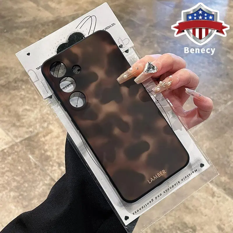 Vintage Amber Pattern Straight Edge Soft Liquid Silicone Smartphone Case, Shockproof Drop Protection Casing for Galaxy S22+ S23 Ultra S24 Plus S25, Rugged Durable Mobile Device Accessories, Devices