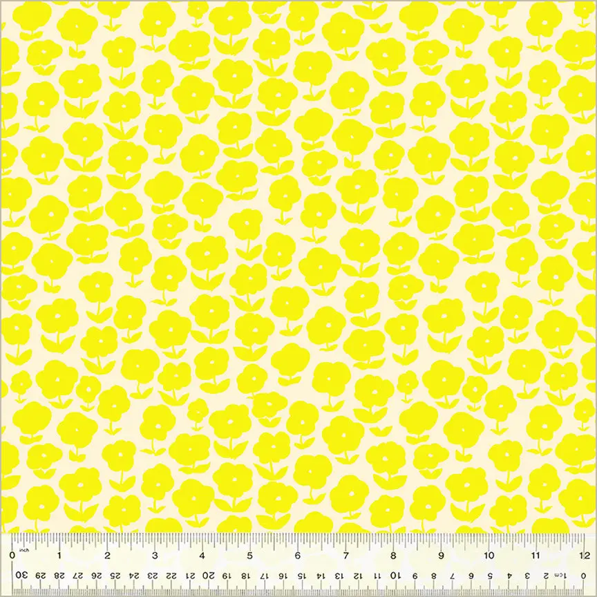 Fabric Windham Vanilla Custard Puffy Daisy by the Quarter Yard 54413-5