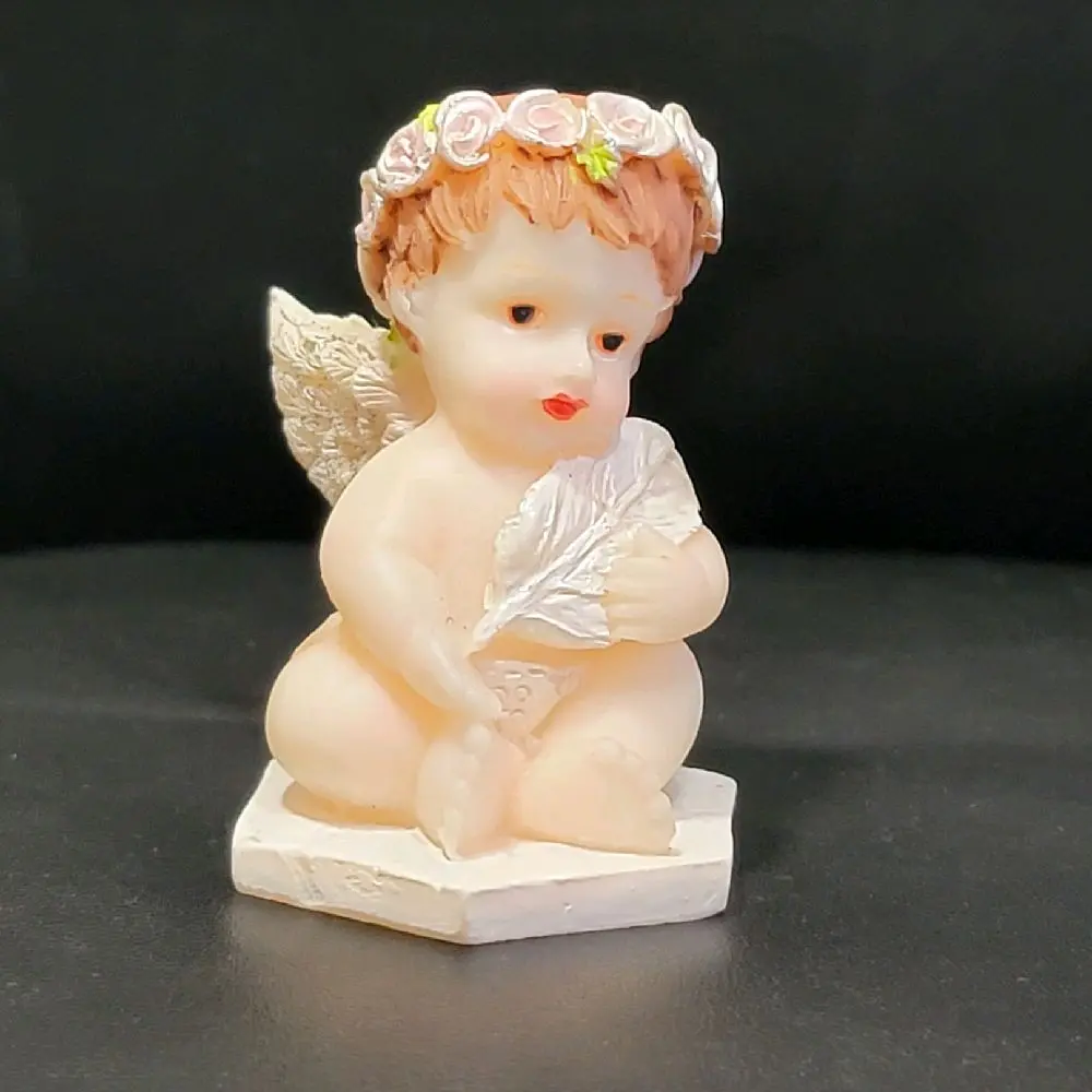 Vintage Resin Cherub with Flower Crown Angel Figurine 2.5" x 1.75"  Collectible