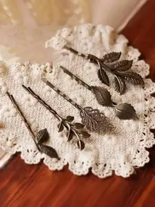 Vintage Leaf Design Flat Hair Clips, Prom Hairstyles 2024 Metal Hair Clips, Simple Style Plain Color Temperament Bangs Barrettes Clip for Party, Daily Clothing Decor for Women & Girls for Various Hairstyle Use
