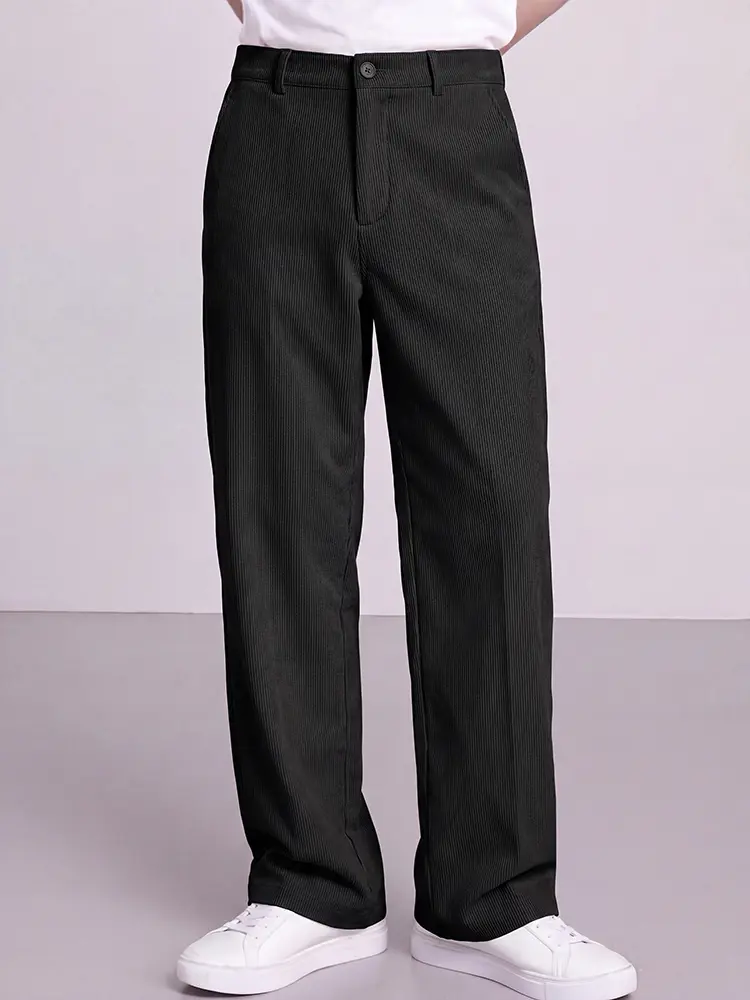 Men’s solid-color corduroy dress pants, mature yet casual style, made from skin-friendly, warm fabric; straight-leg long trousers for everyday commuting.
