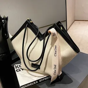 Women's bag 2026 new model niche French casual bag Korean version commuter fashion shoulder bag handbag tote bag
