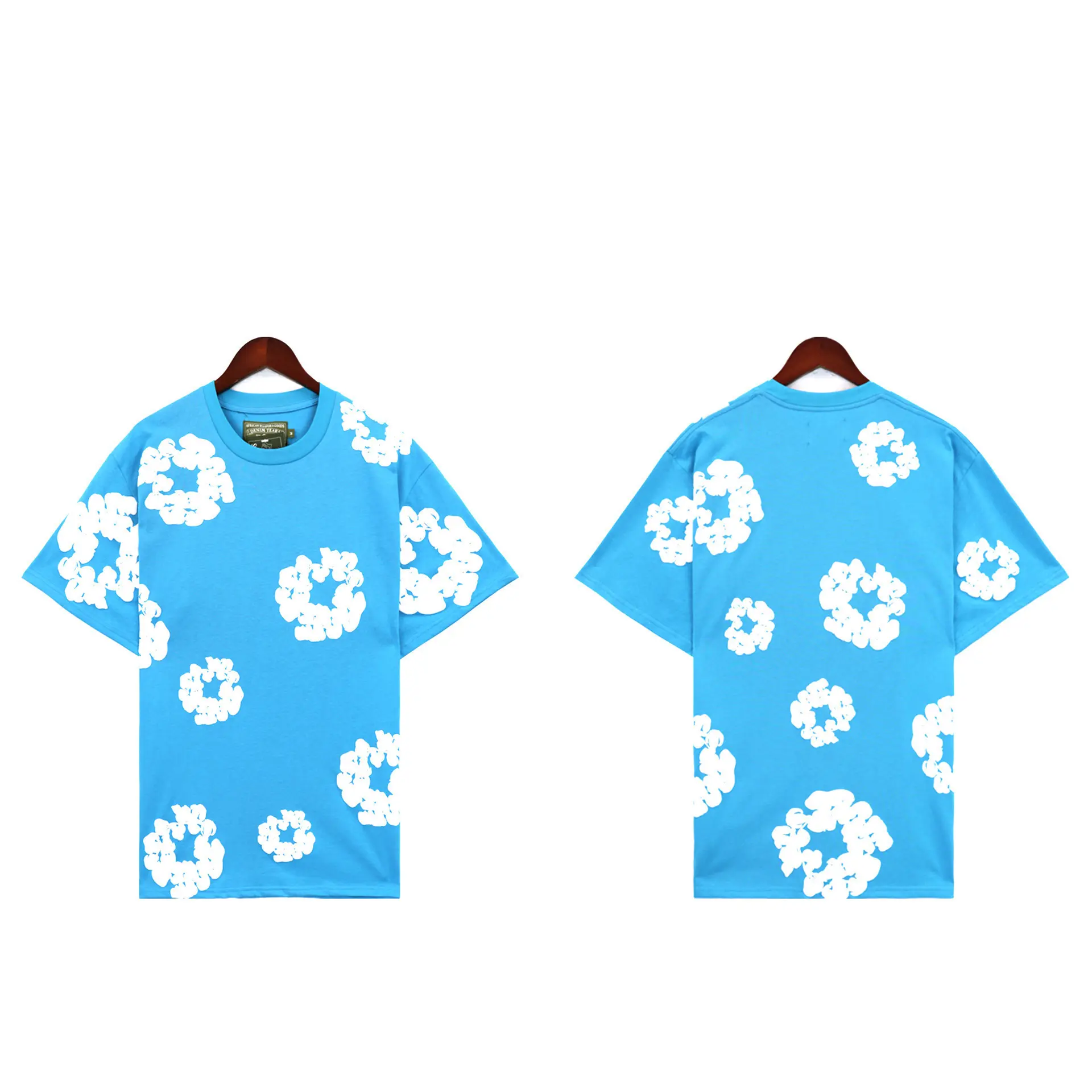 Foam sky blue short sleeved shirt��White