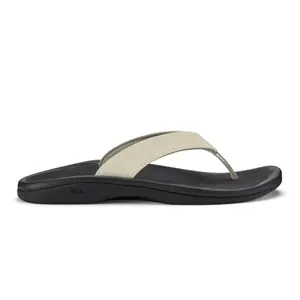 Olukai ‘Ohana Ecru / Black Womens Sandals