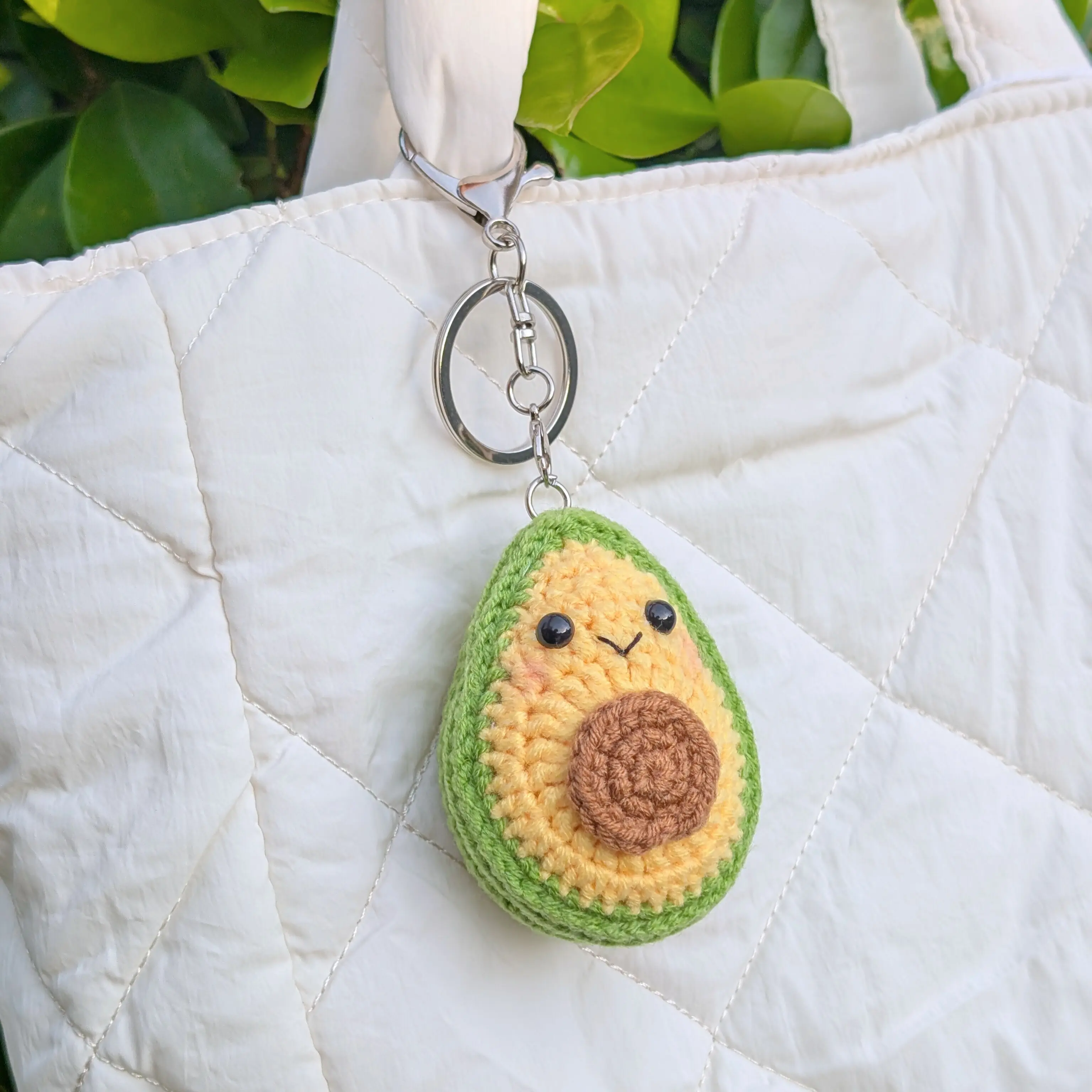 Cute Avocado Crochet Keychain | Handmade Amigurumi Fruit Bag Charm | Adorable Mini Amigurumi Gifts