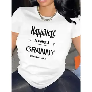 Polyester T-Shirt for Granny, Comfortable and Durable, Ideal for Living Room or Kitchen Use, Soft Fabric, Perfect Gift for Grandmothers, Stylish Design with Heart Print, Lightweight and Breathable Top