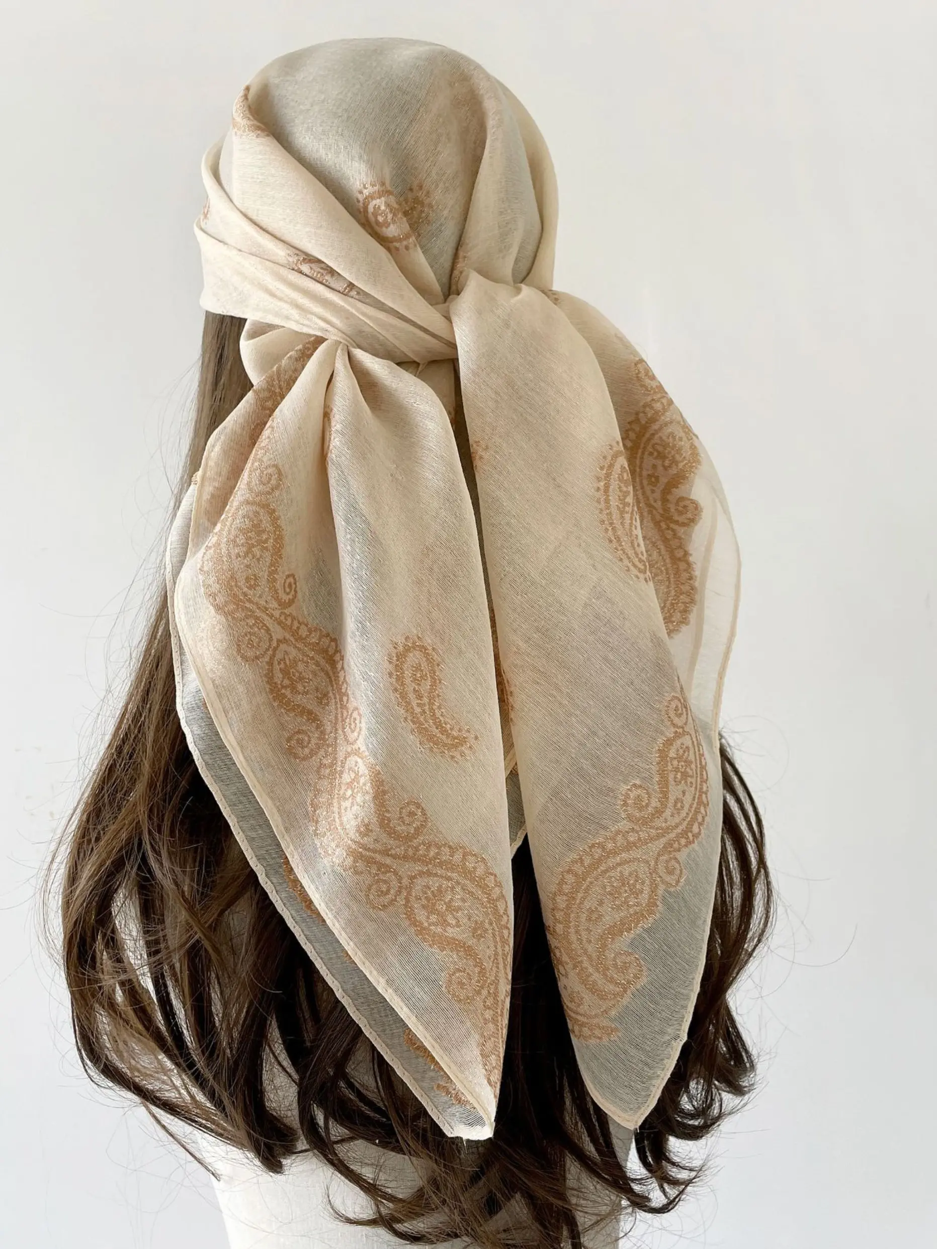 Women's Boho Style Woven Headscarf, Unique Paisley Pattern, Thin Fabric Fitted Design, All Season Fashion Accessory, Perfect Gift for Birthdays & Summer