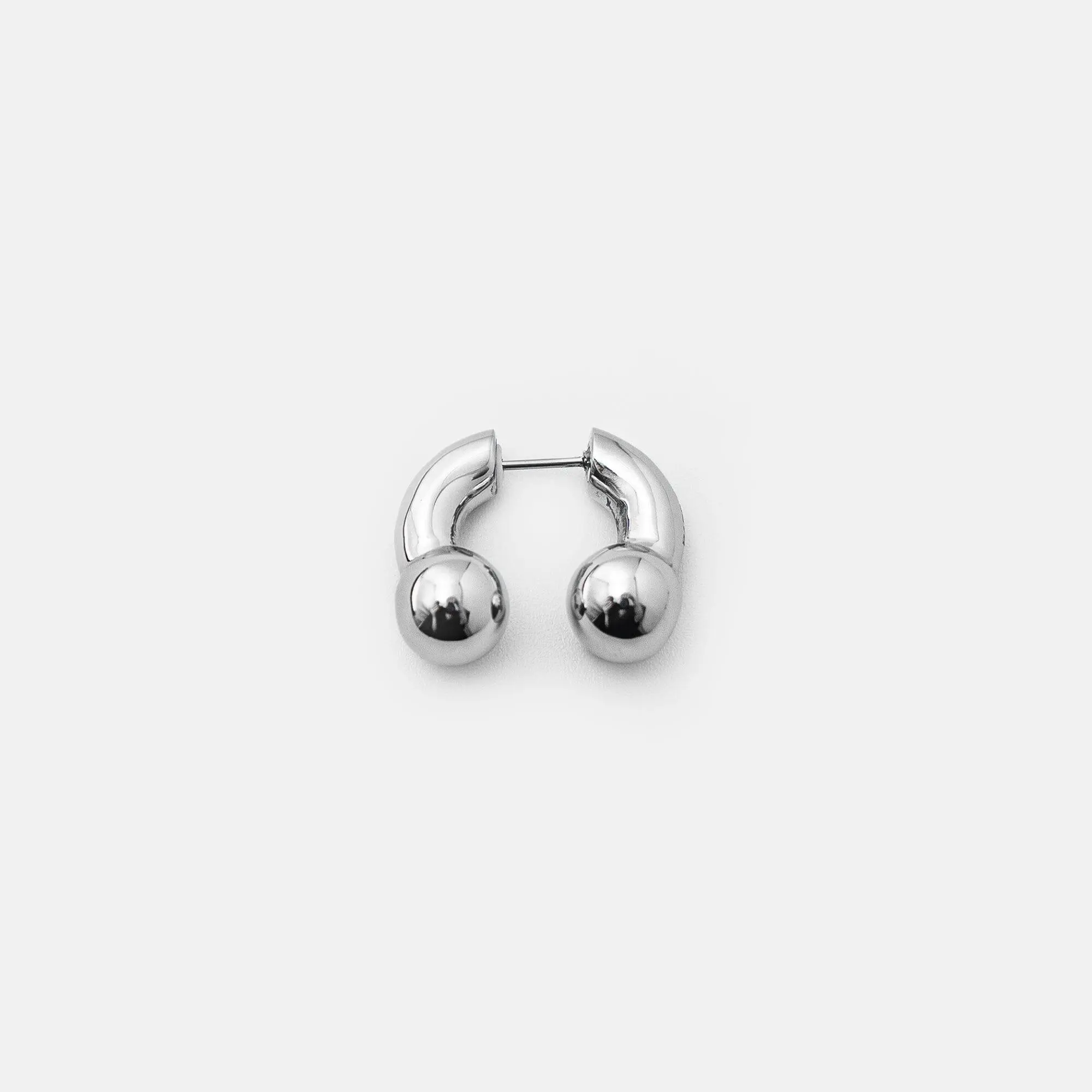 BARBELL HORSESHOE EARRING