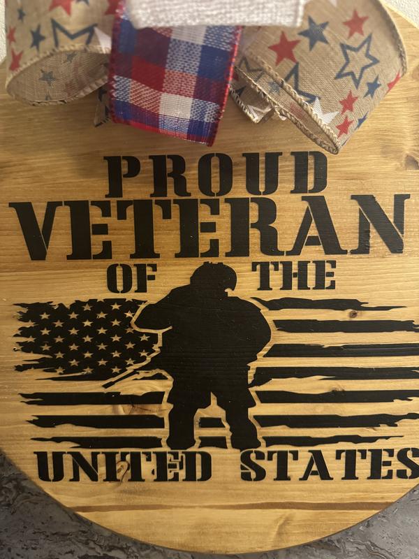 Proud Veteran of the United States Hanging Door Sign - Wooden Decor with Patriotic Ribbon and American Flag Design for Military Service Honor
