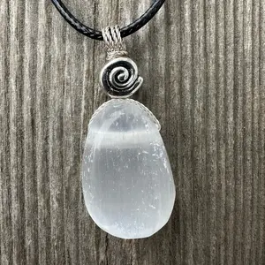 Selenite Crystal Necklace for Clearing Energy. Swirl Signifies Consciousness Female Male Daily