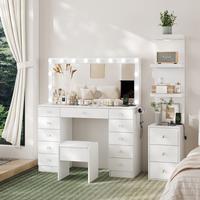 1 LED light and Glasstop（outlet is on the right）