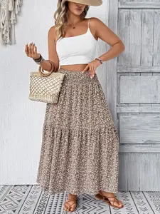 Plus Size Womenswear High Waist Long Skirt, Ditsy Floral Pattern, Loose-Fitting with Pockets, Elastic Waist, Casual Style All-Season Dress