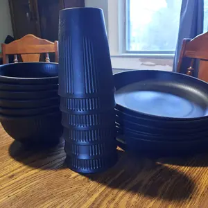 18-Piece Straw Plastic Cutlery Set, Includes 6 Bowls, Plates & Cups, Lightweight Microwave Safe Dishwasher Friendly #GLOBAL PICKS