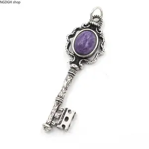 Crystal inlaid key pendant wholesale medieval retro style ornament jewelry pendant cross-border foreign trade e-commerce supply