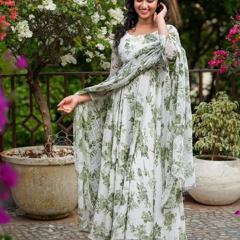 green and white pakistani dress Green Lawn & Cambric Embroidery