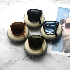 Foldable Sunglasses with Storage Box, Ultra Light Sun UV Protection for Men and Women Portable Folding Sun Glasses for Outdoor